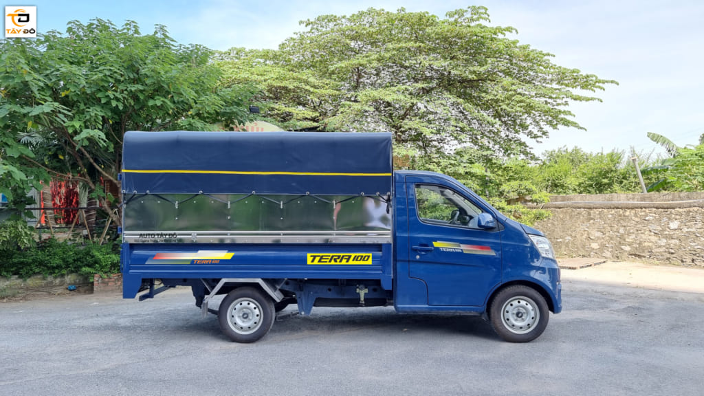 xe tải tera100 thùng bạt màu xanh