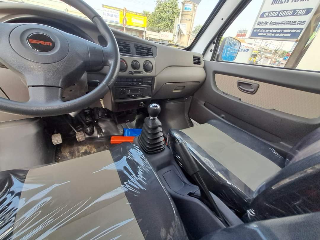 nội thất xe tải SRM K9