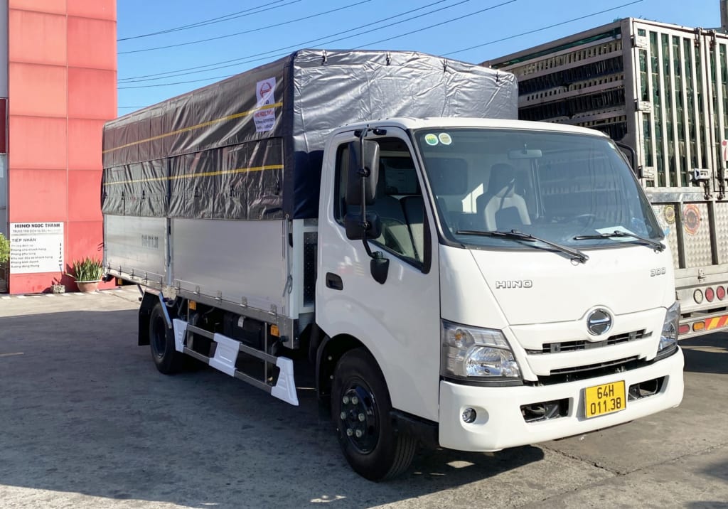 xe tải Hino 3.5 tấn Hino 300 XZU720L