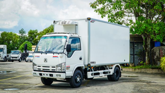 xe tải isuzu vm NK650SL9 thùng đông lạnh