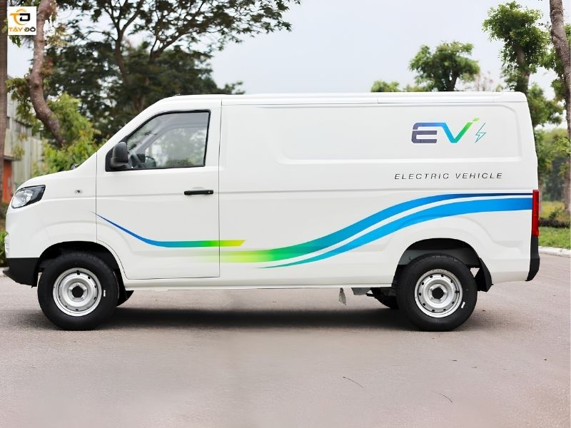 ngoại thất xe van karry e5