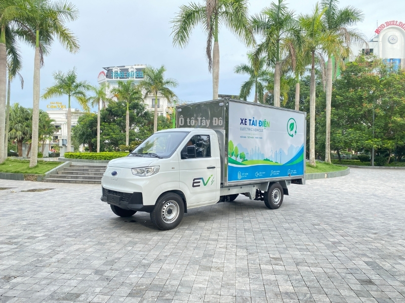 xe tải điện karry x5 thùng kín
